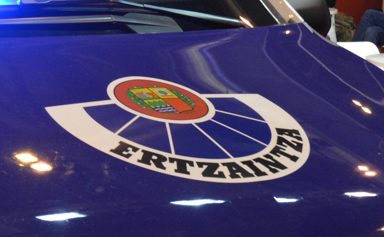 Detenido tras agredir a unos ertzainas después de sufrir un accidente en Azkoitia