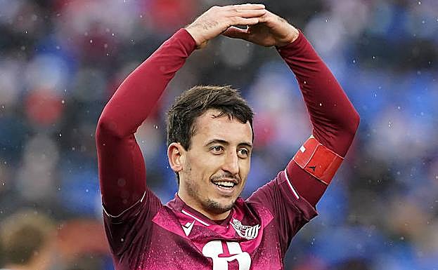 Oyarzabal entra en el 'top 5' histórico de goleadores de la Real Sociedad