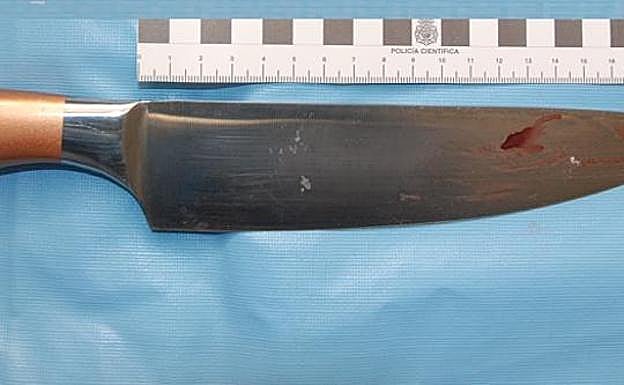 Detenida por apuñalar a un amigo al que acusaba de robarle la tele