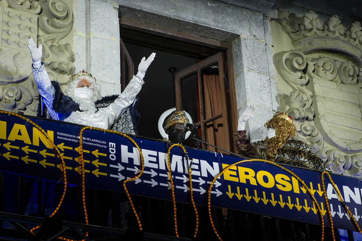 Fotos: Los Reyes Magos recorren todos los rincones de Gipuzkoa