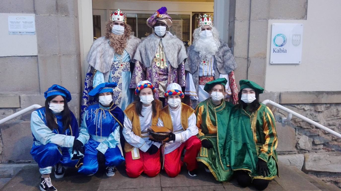 Fotos: Los Reyes Magos recorren todos los rincones de Gipuzkoa