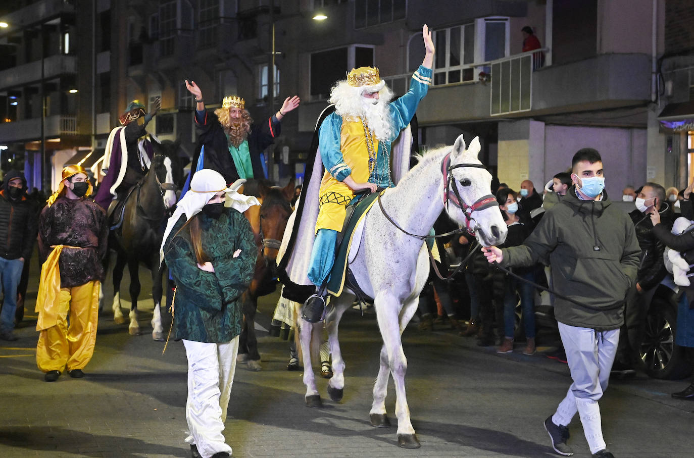 Fotos: Los Reyes Magos recorren todos los rincones de Gipuzkoa