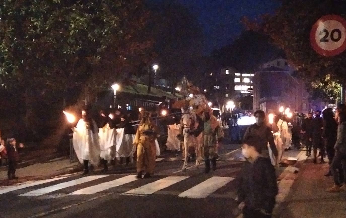 Fotos: Los Reyes Magos recorren todos los rincones de Gipuzkoa