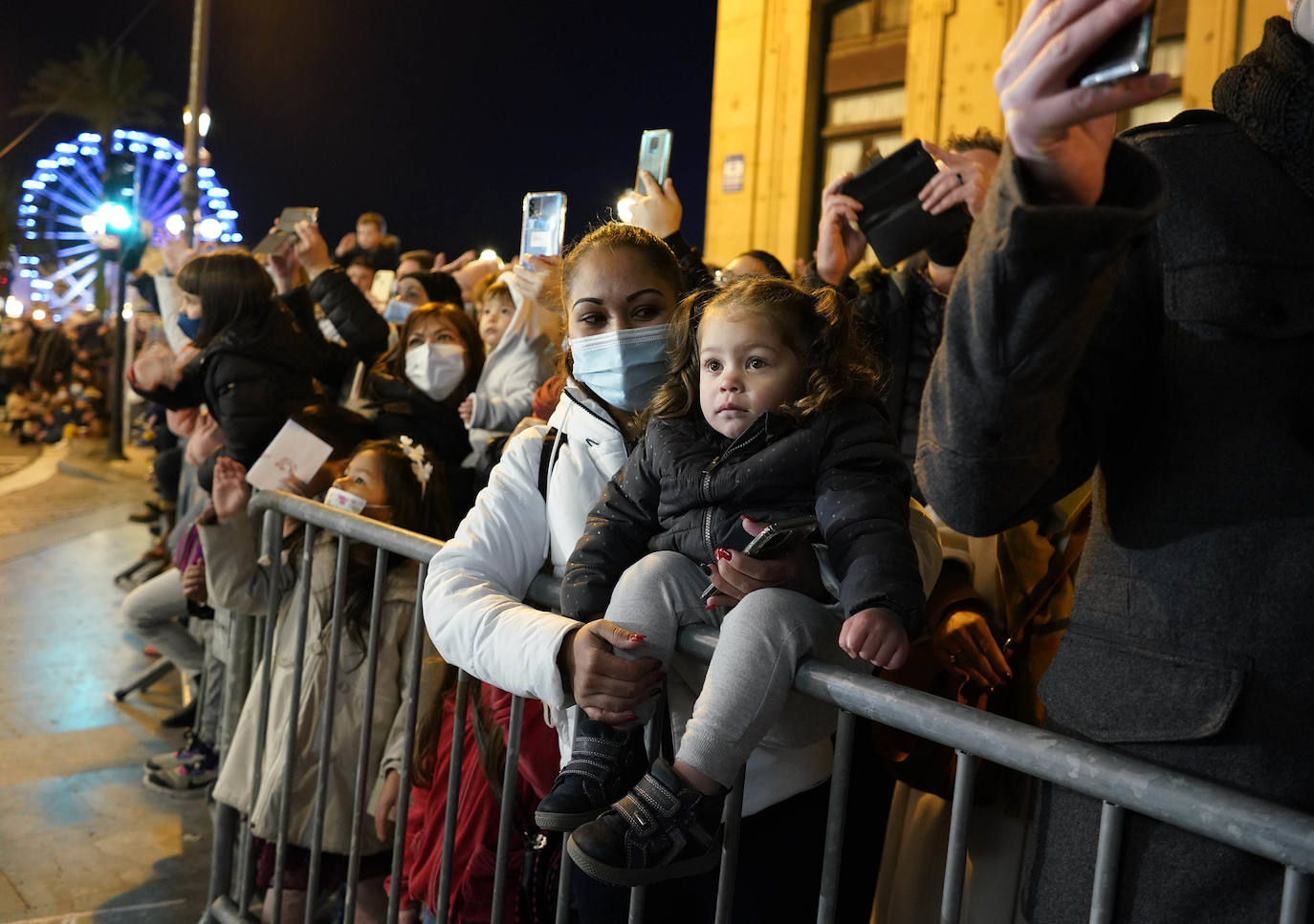 Fotos: El paso de los Reyes Magos por San Sebastián