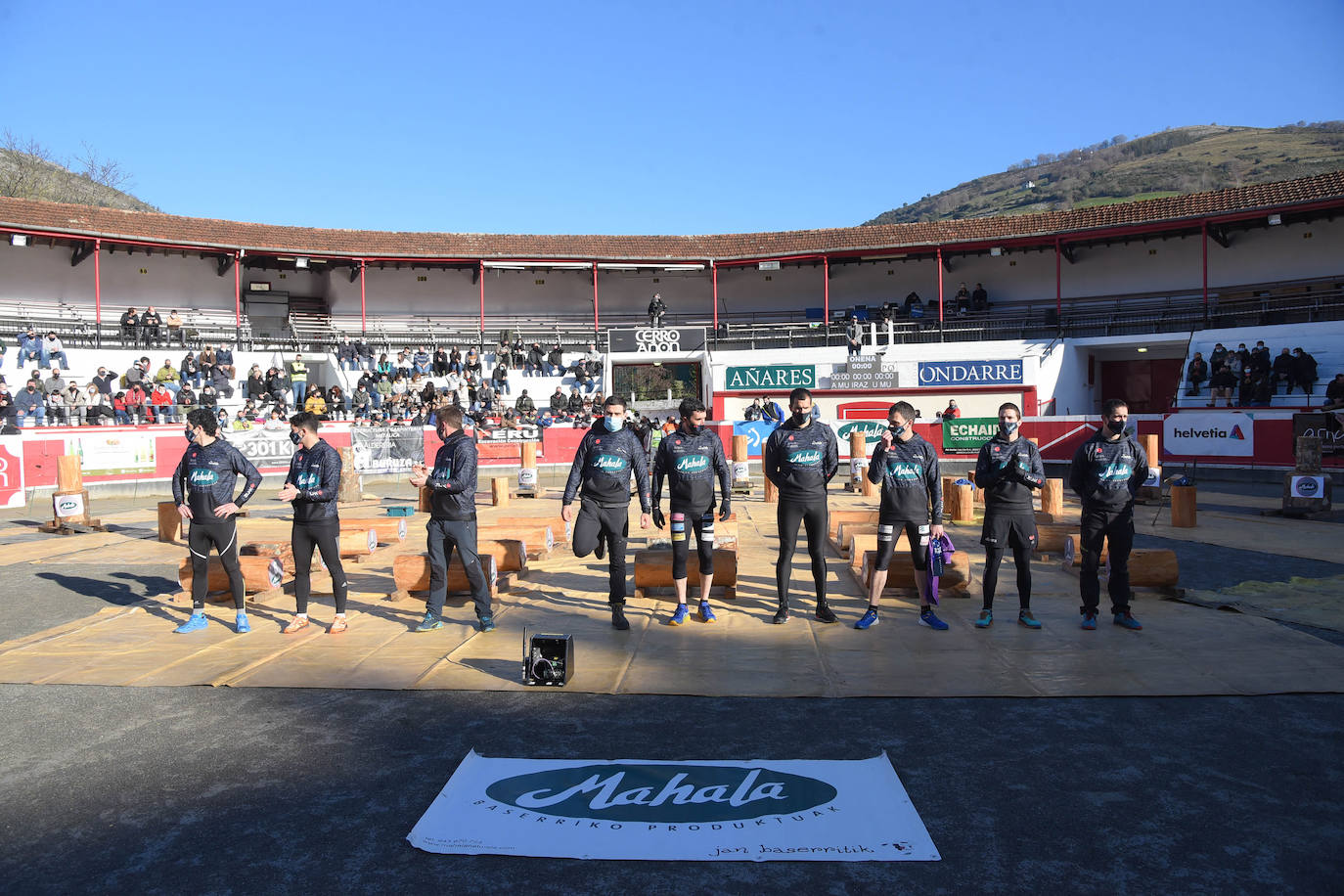 Fotos: Ugaitz Mugertza se hace con la txapela en la primera edición del Euskal Duatloia