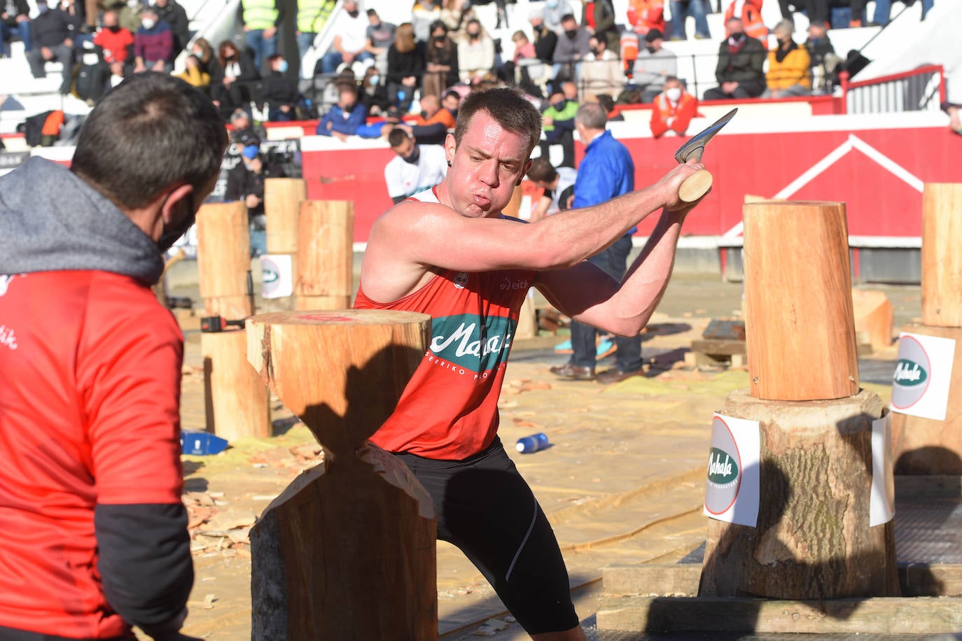 Fotos: Ugaitz Mugertza se hace con la txapela en la primera edición del Euskal Duatloia