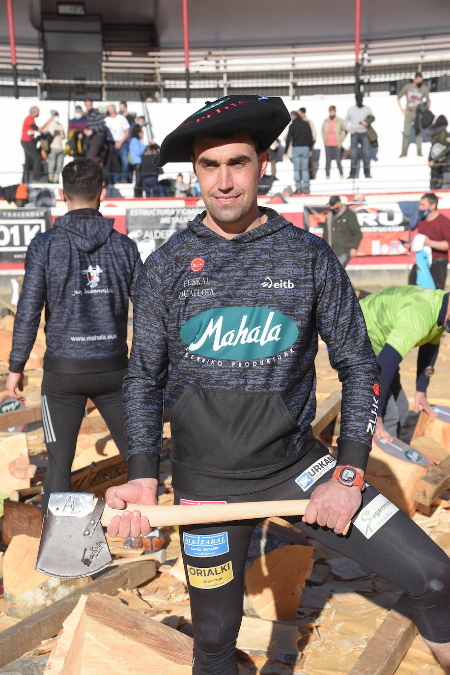 Fotos: Ugaitz Mugertza se hace con la txapela en la primera edición del Euskal Duatloia