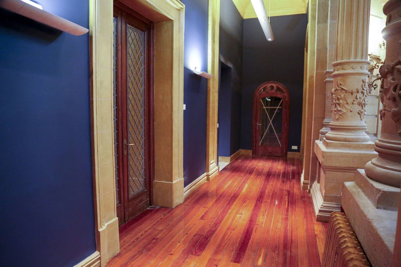 El ala oeste del consistorio donostiarra ha sido sometido a un proceso de renovación que ha permitido adaptar a las necesidades del siglo XXI un edificio del XIX