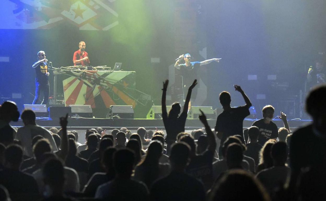 Los Chikos del Maiz, joan den irailean Donostian. 