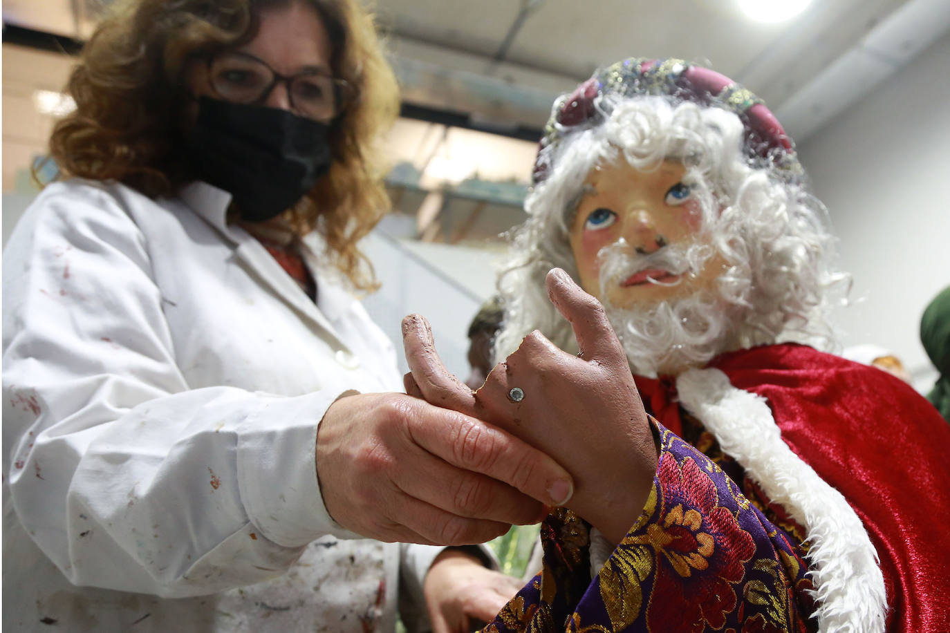 Fotos: Denuncian los reiterados destrozos en el belén de la plaza Gipuzkoa