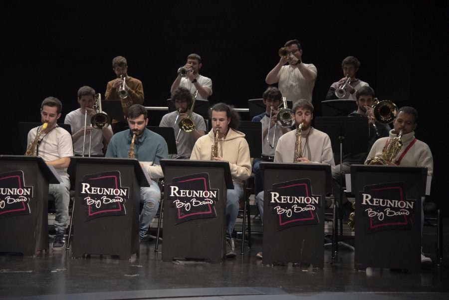 Fotos: Los alumnos de Musikene ‘rejuvenecen’ la marcha de Sarriegi