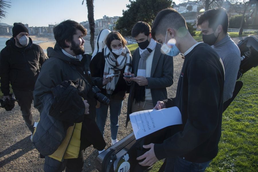 Fotos: Los alumnos de Musikene ‘rejuvenecen’ la marcha de Sarriegi