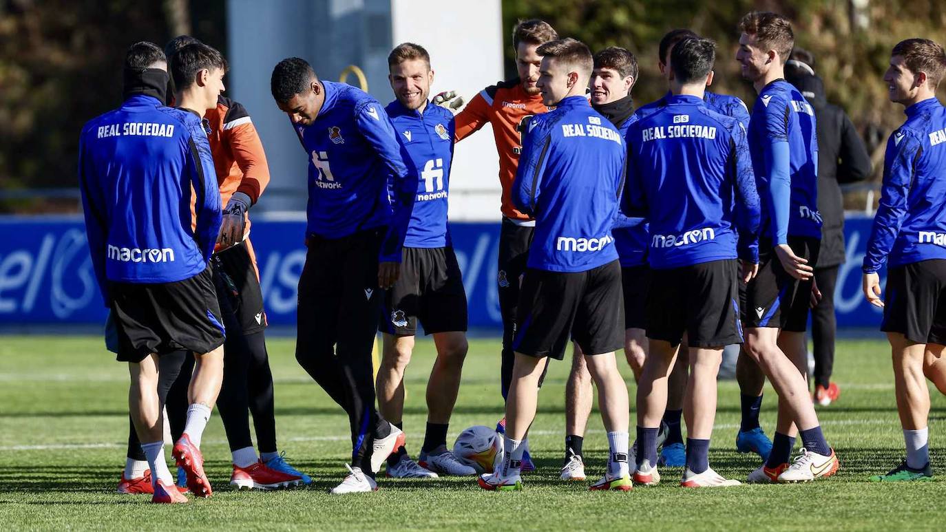 Fotos: Imágenes del entrenamiento de este viernes de la Real Sociedad