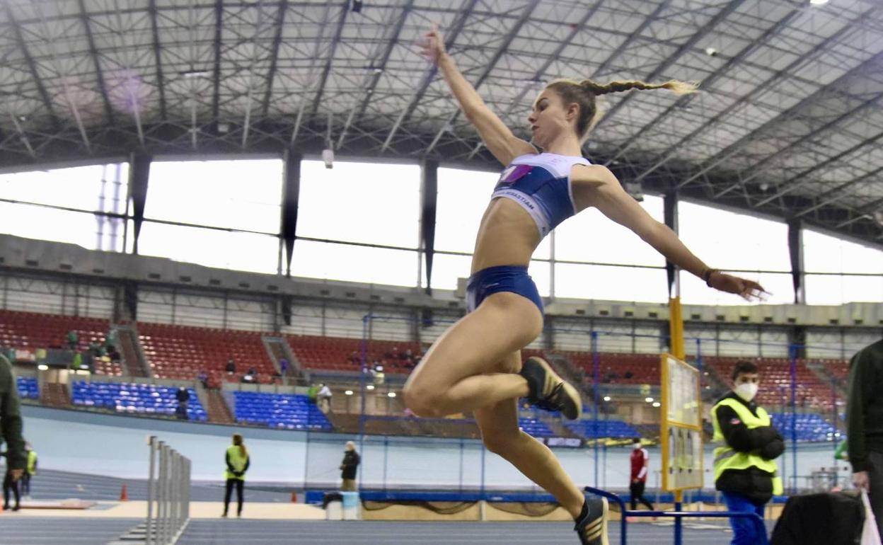 Irati Mitxelena (Atlético San Sebastián), en longitud, será una de las participantes en la Copa de Euskadi.