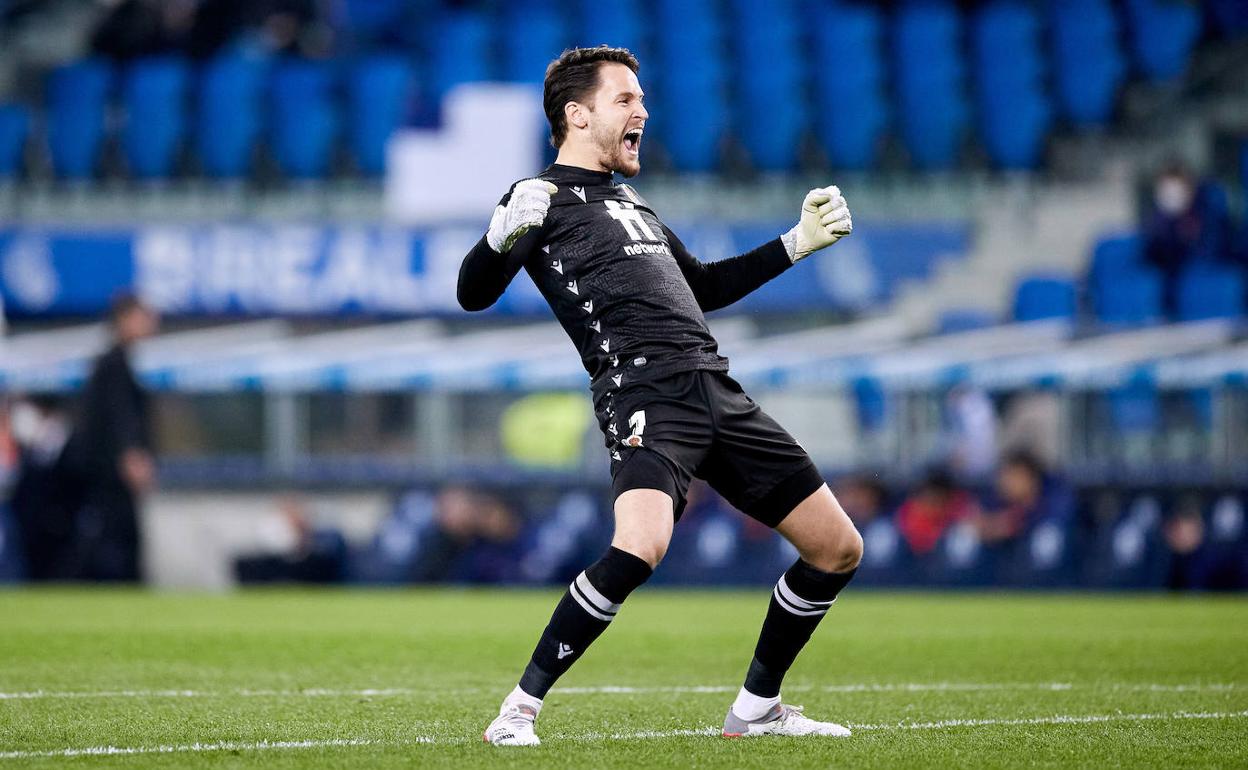 Álex Rem,ro celebra uno de los tantos en la victoria ante el Atlético de Madrid en la Copa.