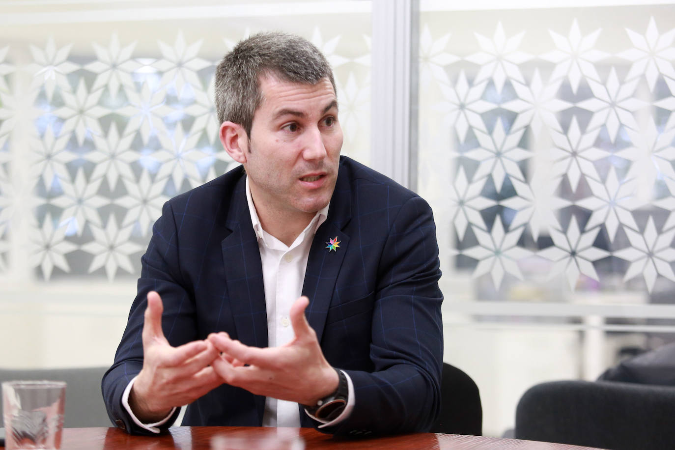 Arkaitz Rodríguez , durante un momento de la entrevista. 