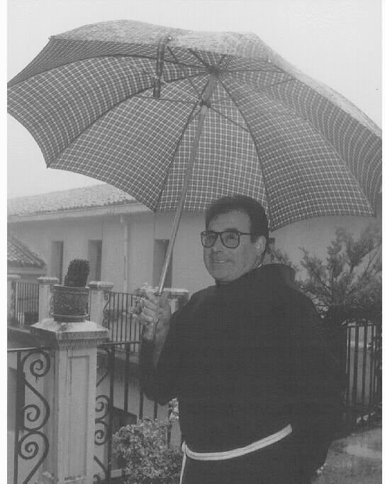 Fotos: Fallece el fraile franciscano Pello Zabala