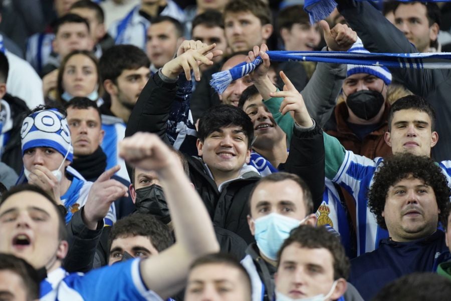 Fotos: ¿Has estado en Anoeta? Búscate en las gradas del Real Sociedad - Betis