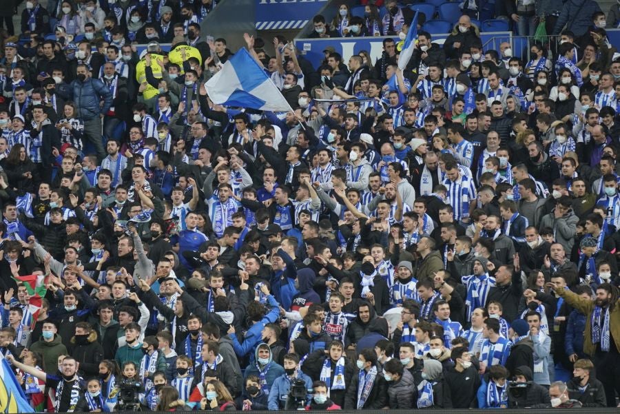 Fotos: ¿Has estado en Anoeta? Búscate en las gradas del Real Sociedad - Betis