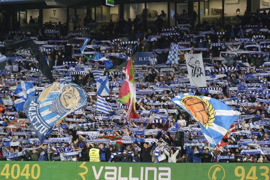 Fotos: ¿Has estado en Anoeta? Búscate en las gradas del Real Sociedad - Betis