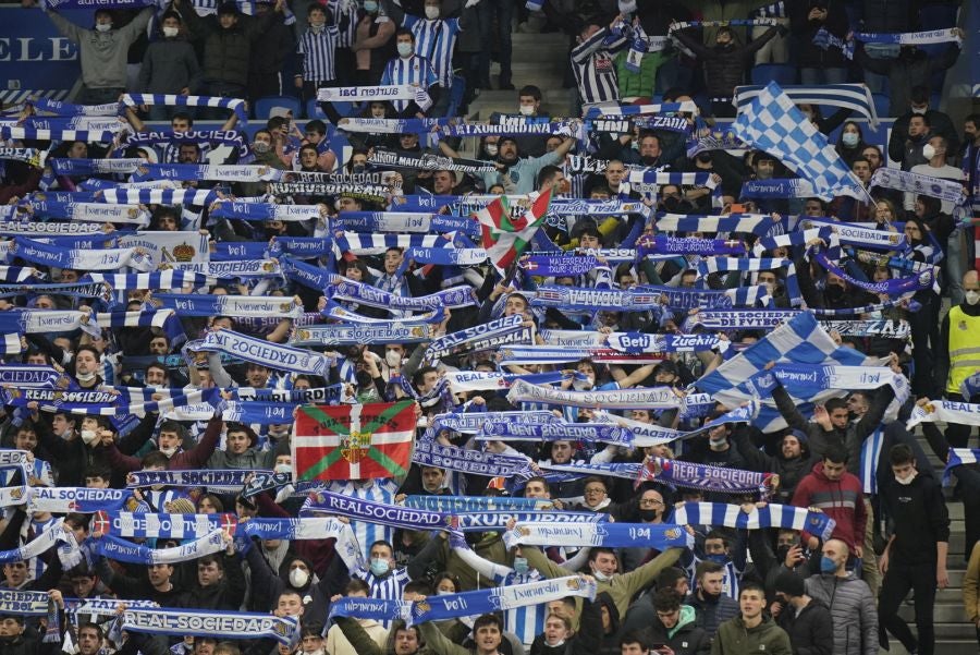 Fotos: ¿Has estado en Anoeta? Búscate en las gradas del Real Sociedad - Betis