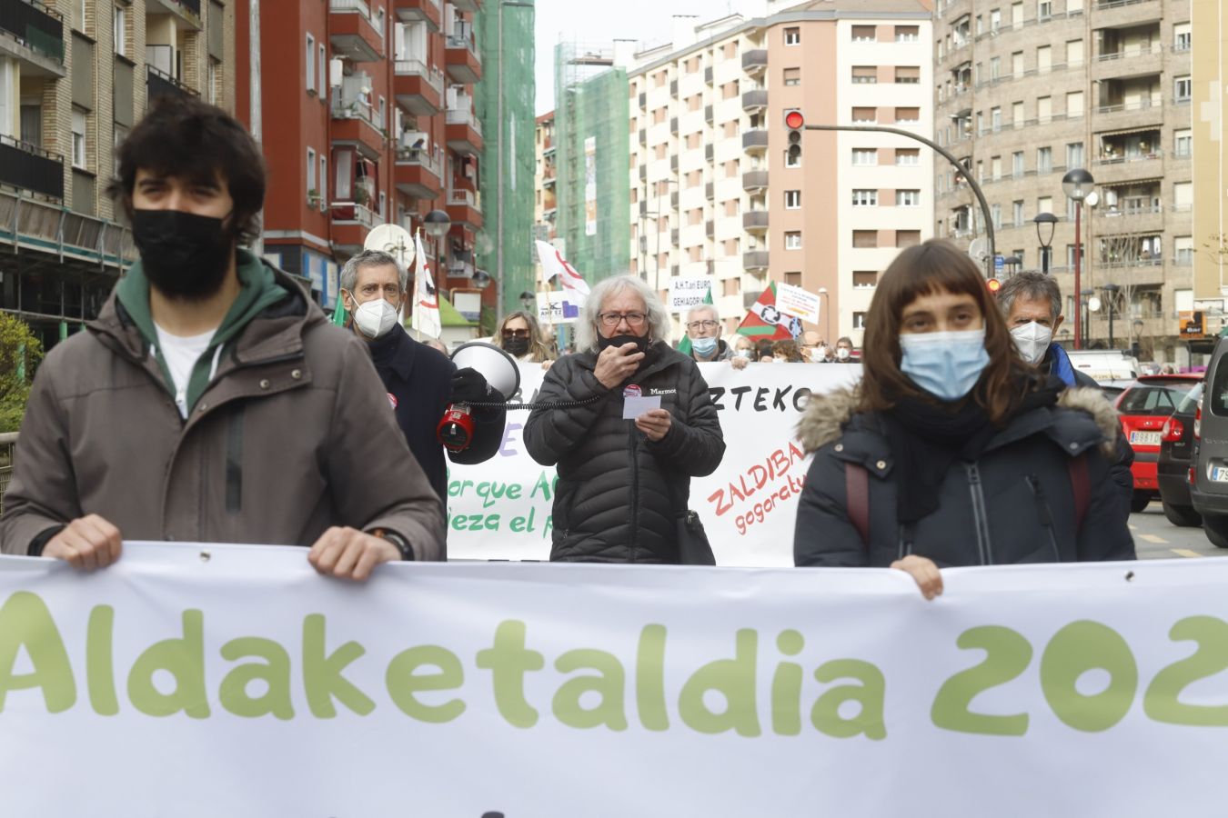 Fotos: Marcha de Ermua a Zaldibar en el segundo aniversario de la tragedia del vertedero