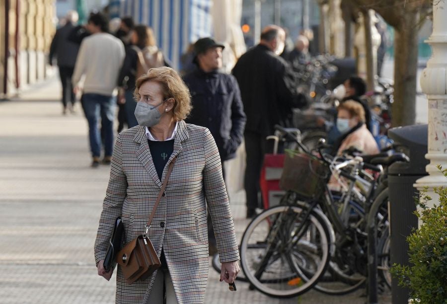 Fotos: Primer día sin mascarillas en exteriores