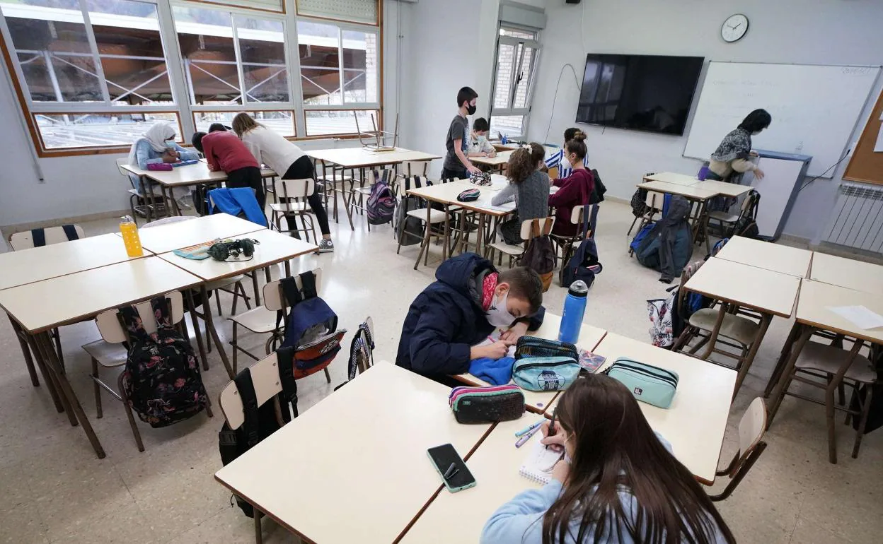 Educación: Las ikastolas comparten la creación de un único modelo educativo  con más euskera | El Diario Vasco