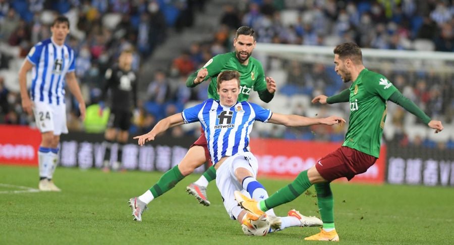 Fotos: El Real Sociedad-Granada en imágenes