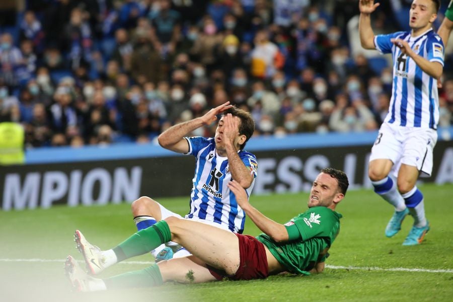 Fotos: El Real Sociedad-Granada en imágenes