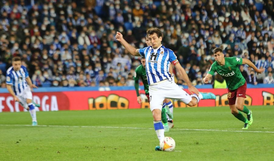 Fotos: El Real Sociedad-Granada en imágenes