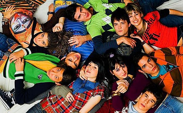 El elenco de 'Física o Química'.