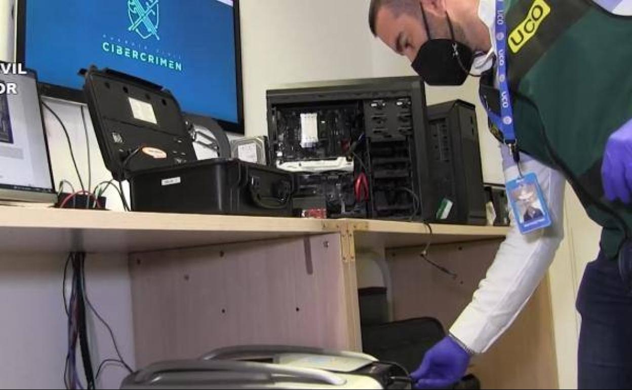 Operación contra el hackeo de criptomonedas en Madrid. 