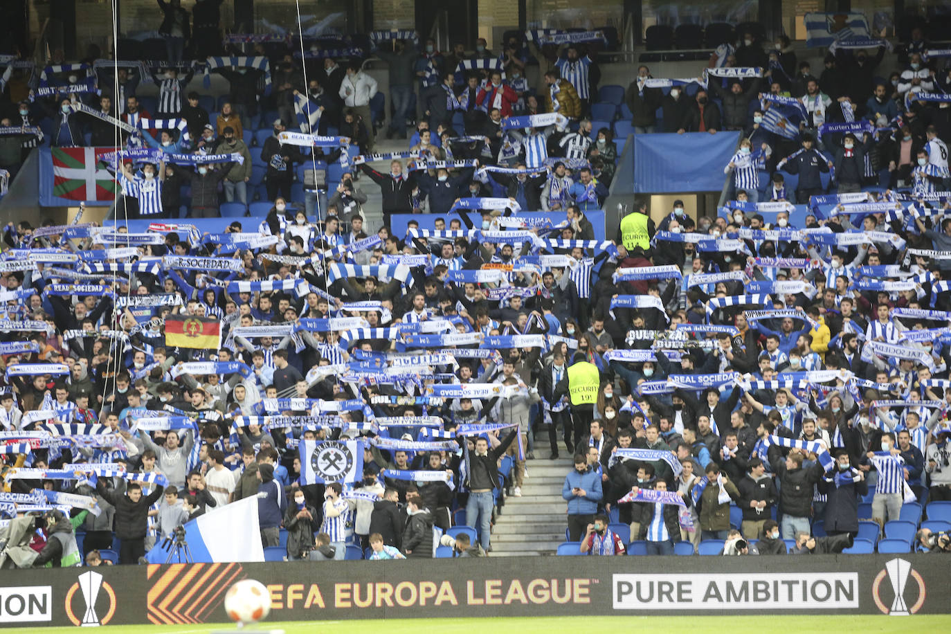 Fotos: Las imágenes del partido entre la Real Sociedad y el RB Leipzig