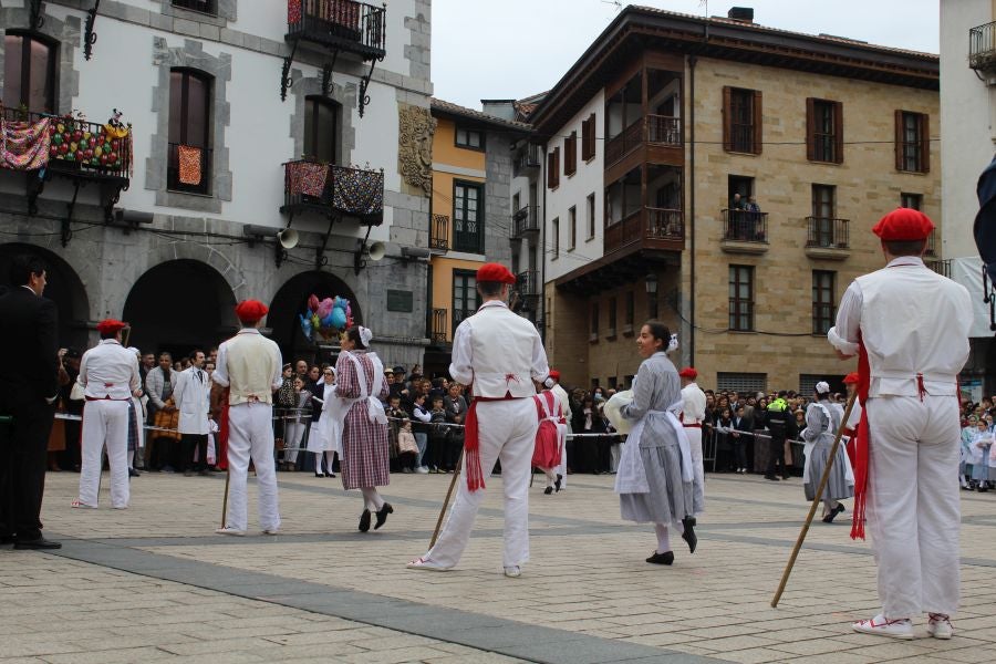 Fotos: Azpeitia celebra el Día Elegante