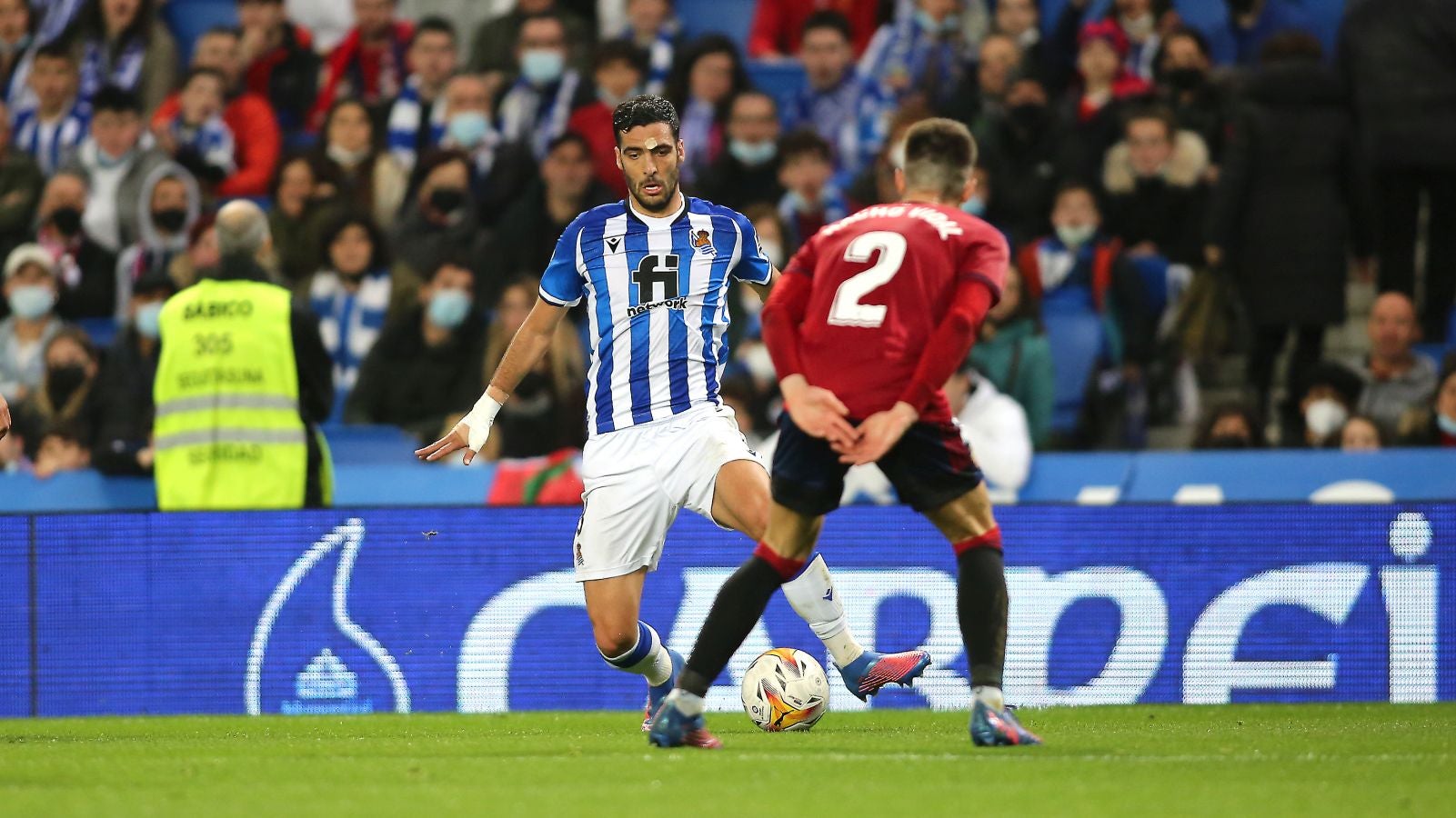 Una Real Sociedad con Pacheco, Djouahra, Martín y Sola se lleva una gran victoria gracias al gol de Aritz en un córner. 