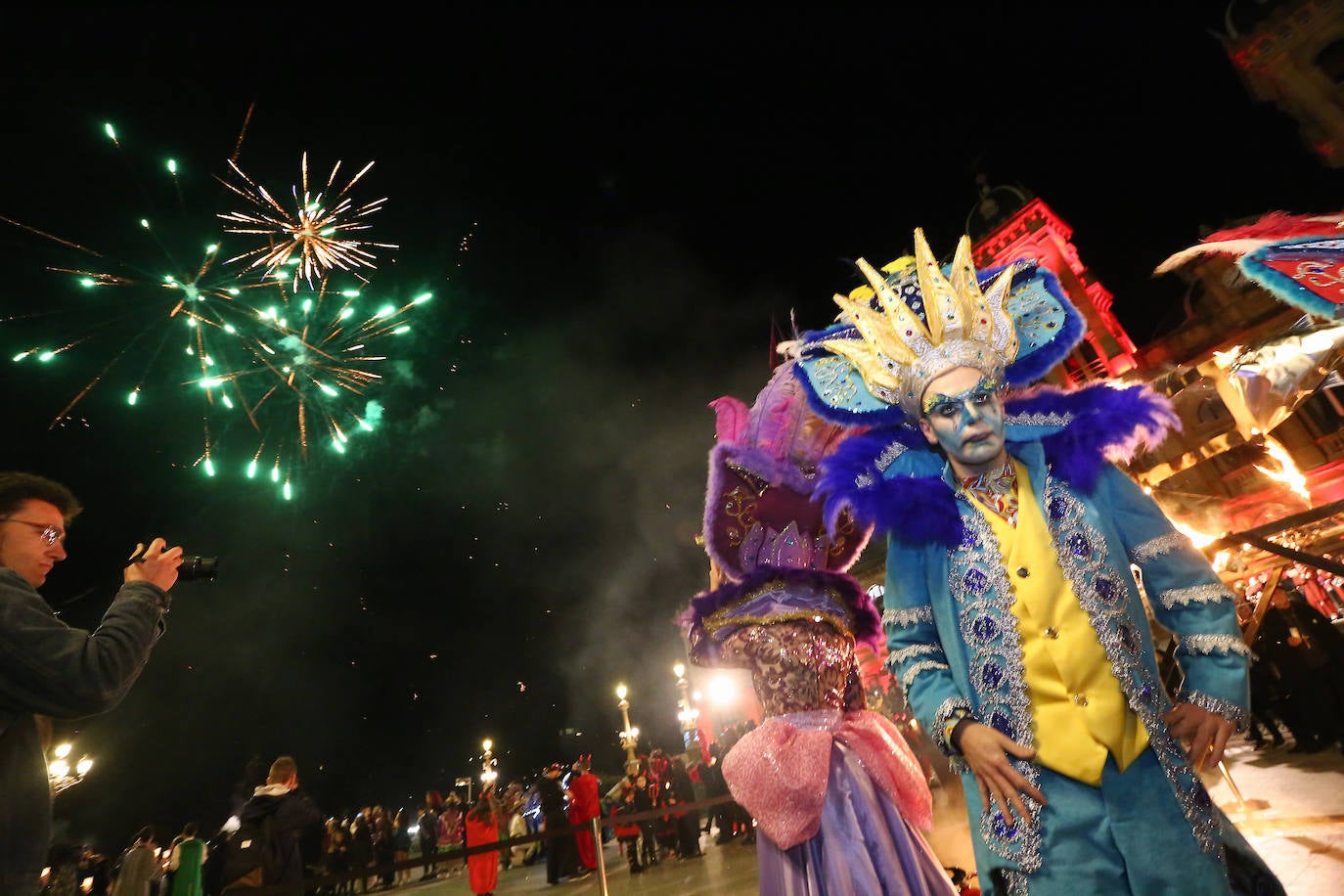 Fotos: Lloros y llamas en el Entierro de la Sardina en Donostia