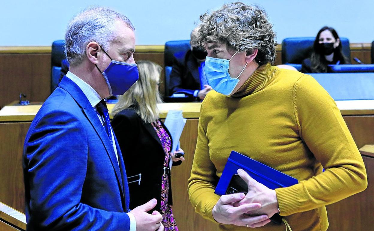 Urkullu y Andueza, ayer en el pleno. 