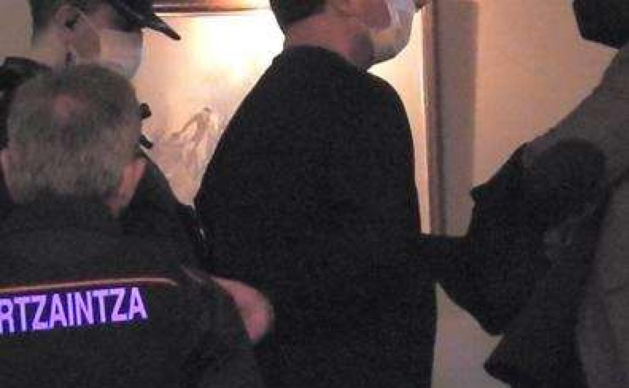 Imagen de archivo de una detención por parte de la Ertzaintza.