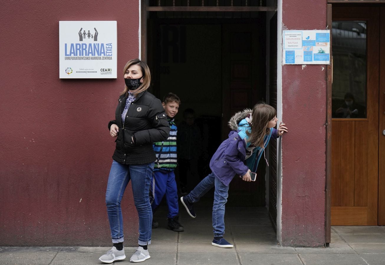 Fotos: Ya son 17 los refugiados de Ucrania acogidos en Oñati