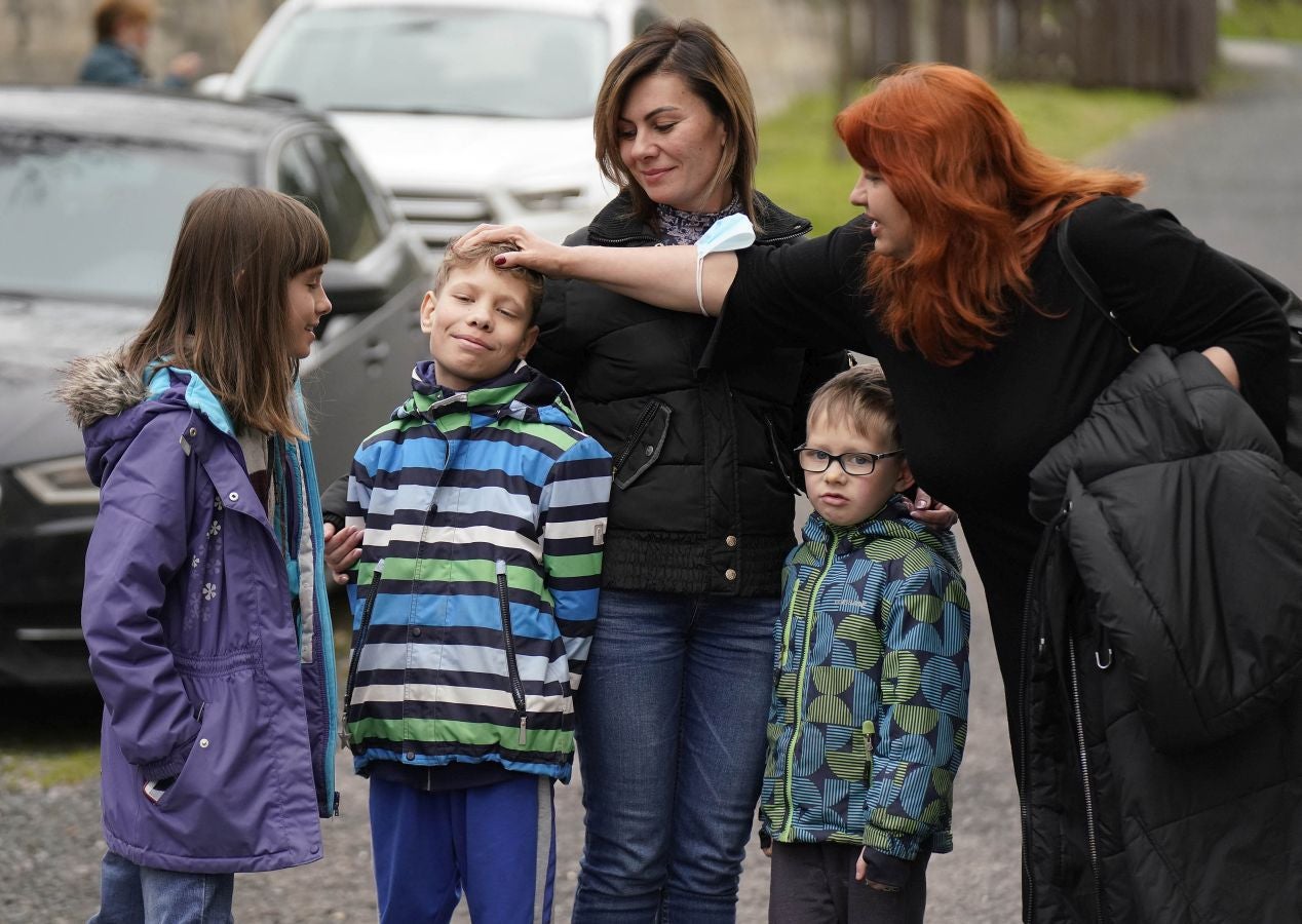 Fotos: Ya son 17 los refugiados de Ucrania acogidos en Oñati