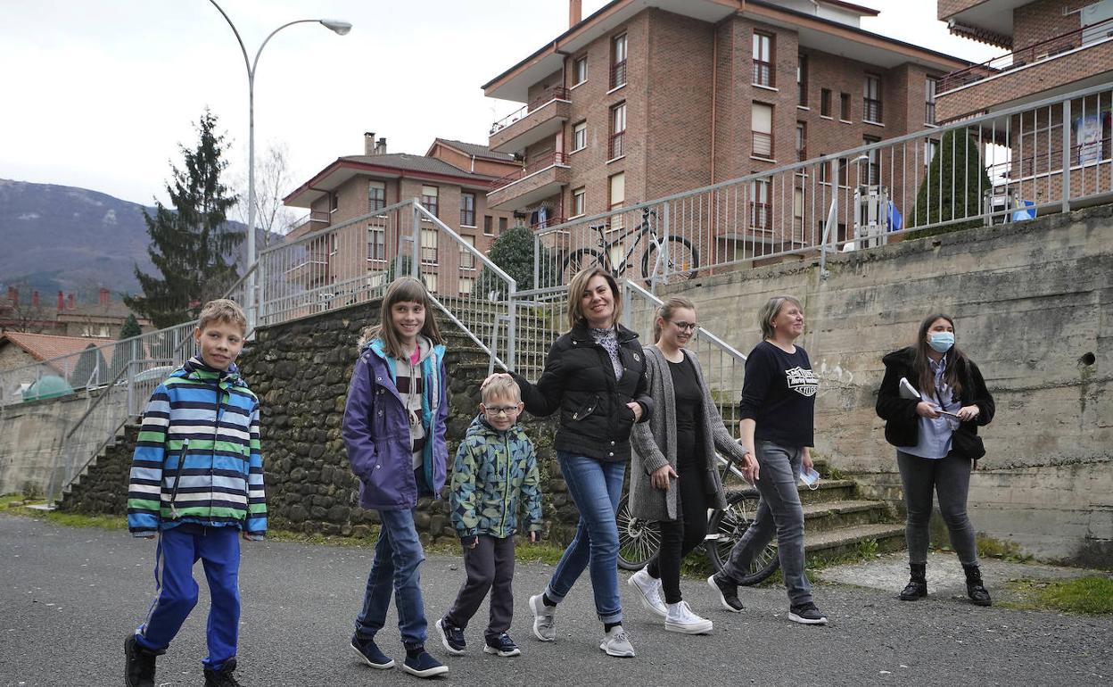 Refugiados ucranianos en Larraña Etxea de Oñati. 