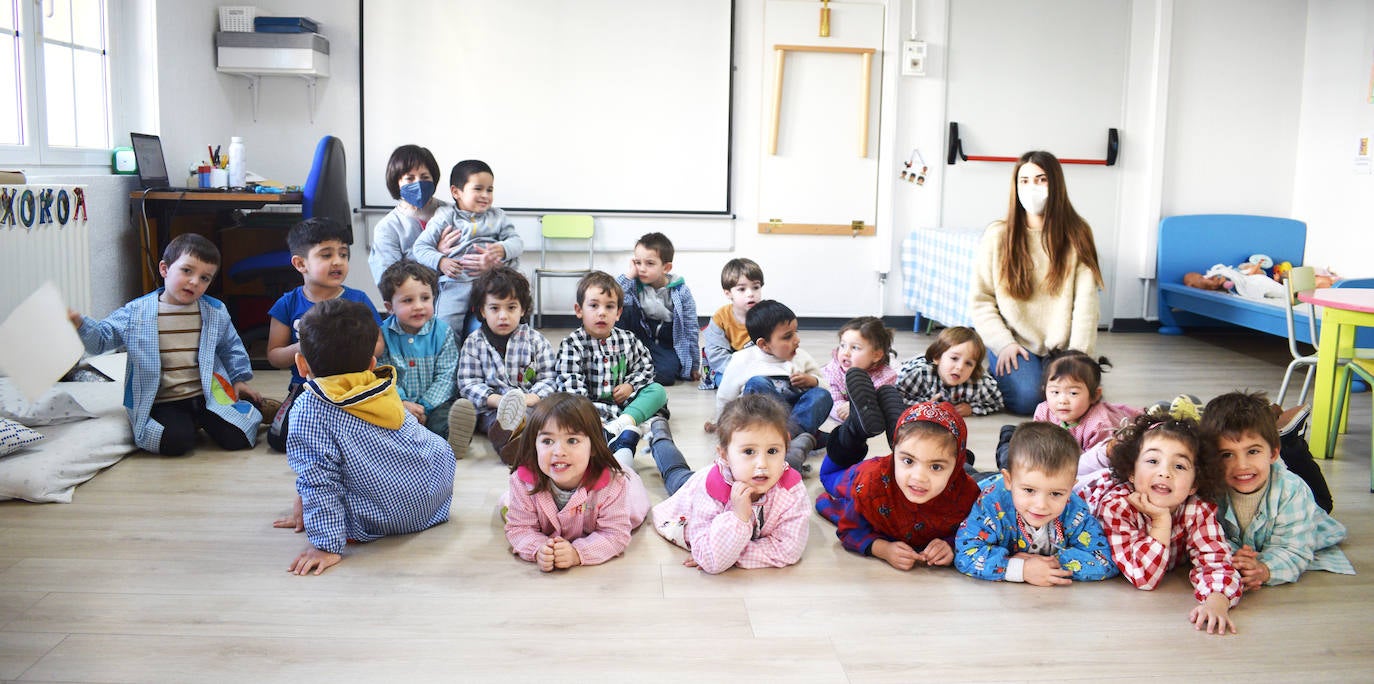 Los txikis de la clase de 3 años.