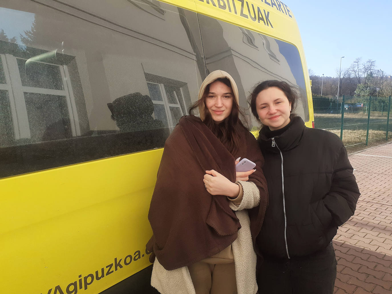 Fotos: El Convoy de DYA llega este viernes a Donostia con refugiados ucranianos