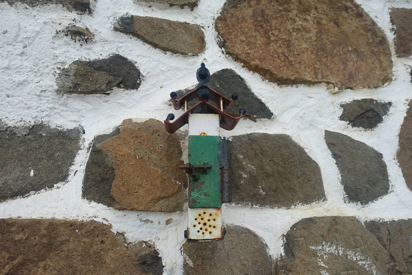 Fotos: Irimo, silencioso guardián del Urola