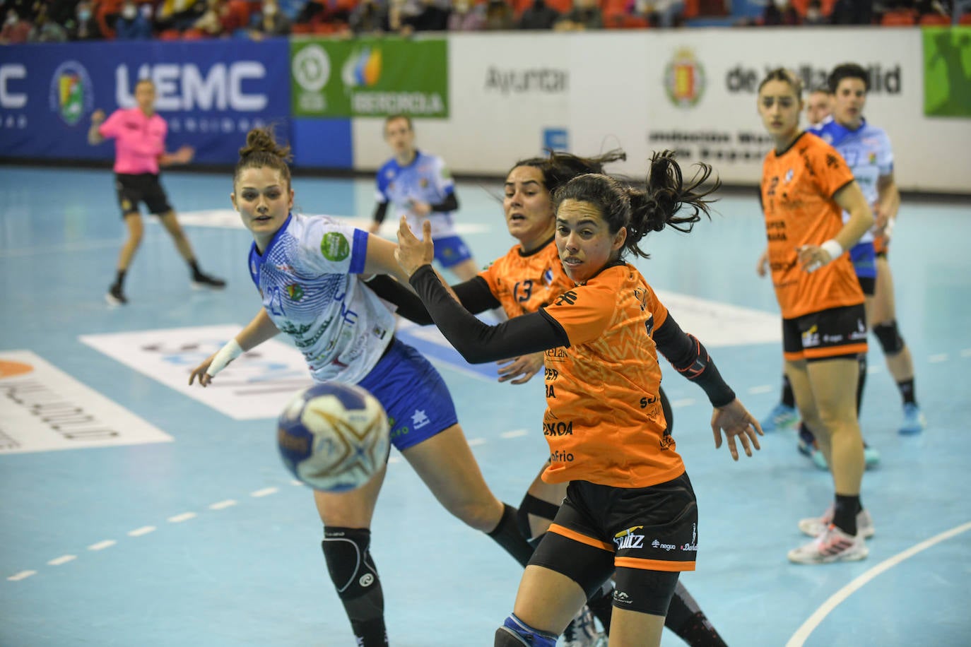 Fotos: El Bera Bera gana y vuelve a tomar aire en lo más alto