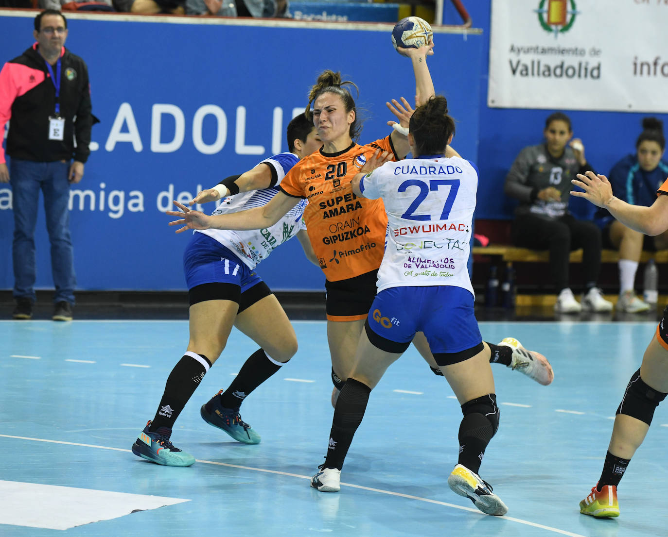 Fotos: El Bera Bera gana y vuelve a tomar aire en lo más alto