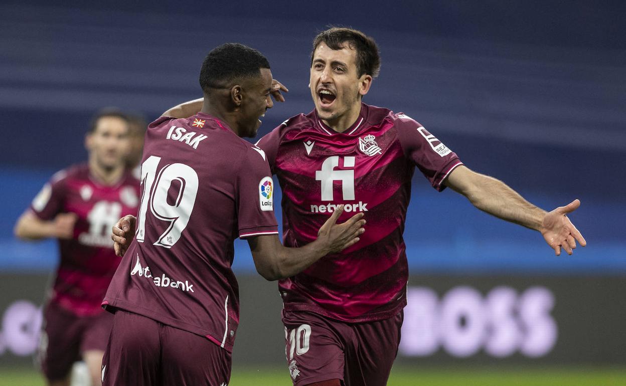 Oyarzabal no se ha entrenado en toda la semana pero se espera que juegue mañana. 