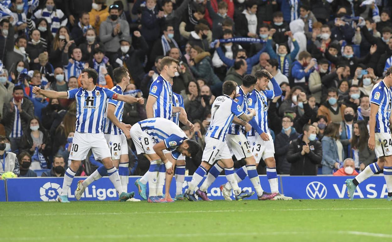 Real Sociedad - Alavés: La Real Sociedad se hace fuerte en casa
