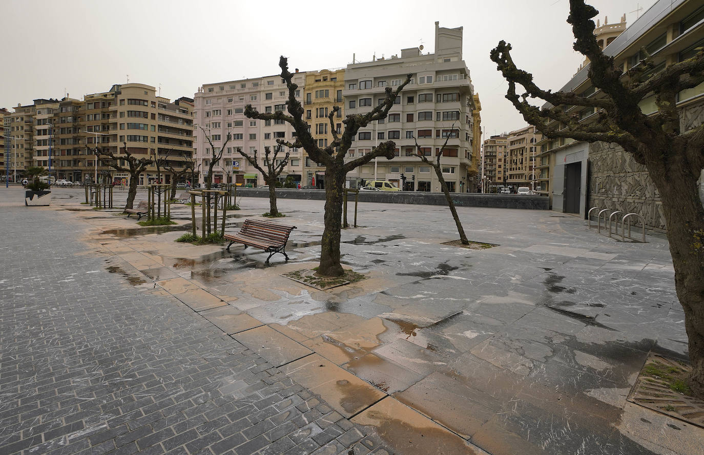 Fotos: Gipuzkoa amanece con calima